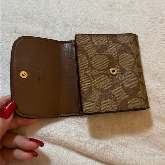 Coach Brown and Tan Signature Compact Coated Canvas and Leather Wallet EUC - Picture 13 of 15